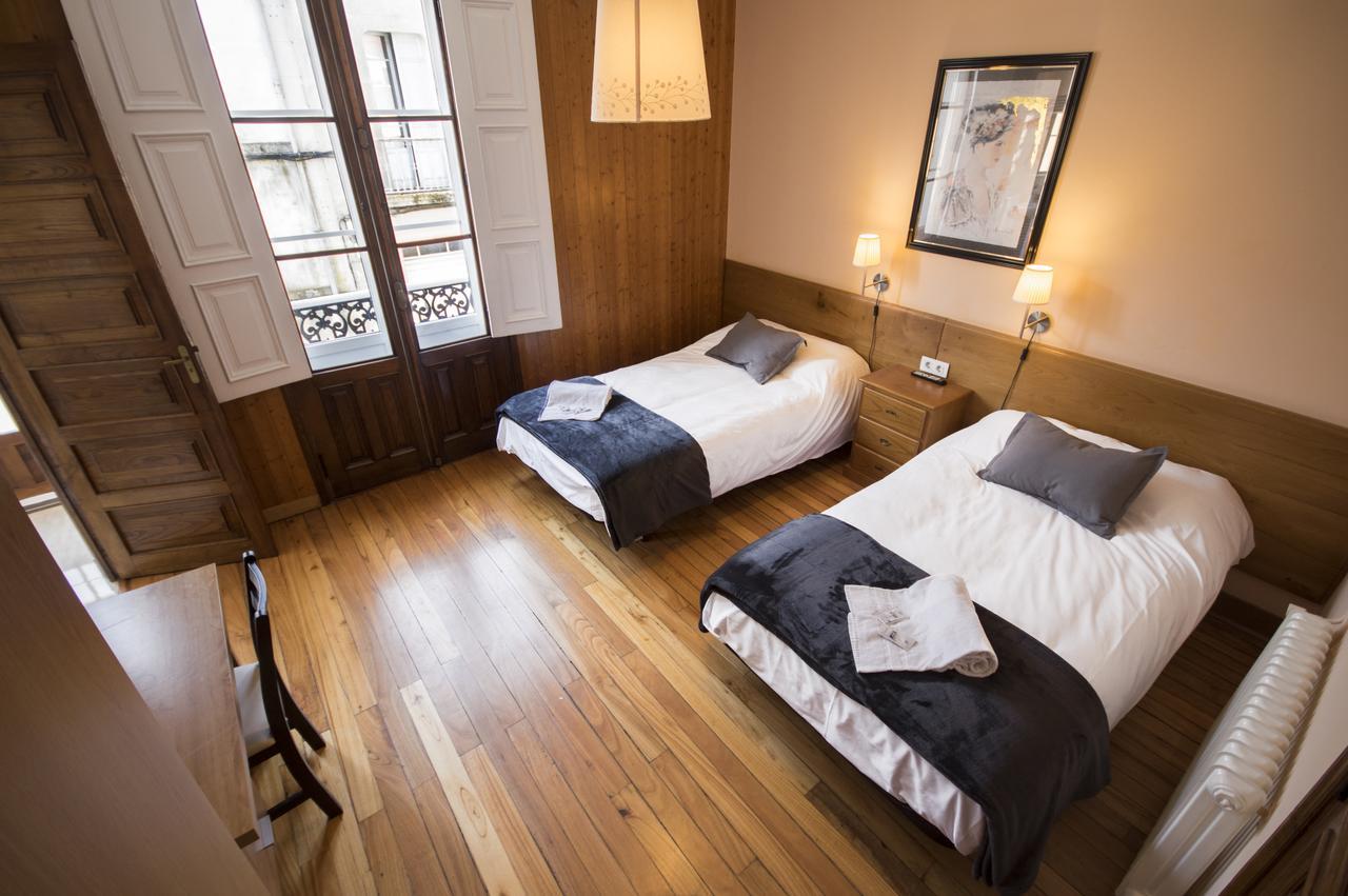 La Posada De La Casona De Sarria Ngoại thất bức ảnh